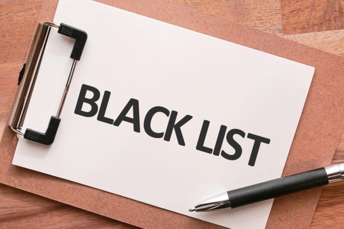 任意売却による信用情報への影響とは？ブラックリストに載るって本当？