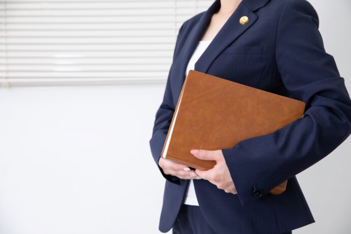 差し押さえは弁護士相談で止められる！相談すべき3つの理由